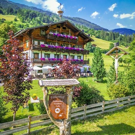 Gasthof Finkenhof Wald im Pinzgau Ngoại thất bức ảnh